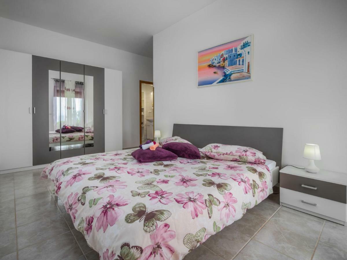 Apartment Daria By Interhome Лабин Екстериор снимка